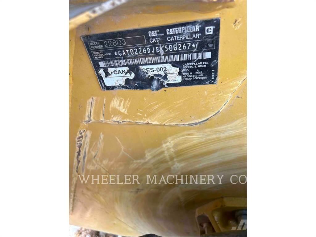 CAT 226D3 C1H2 Skid steer mini utovarivači