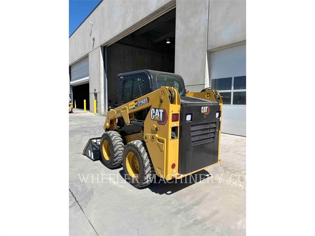 CAT 226D3 C3H2 Skid steer mini utovarivači