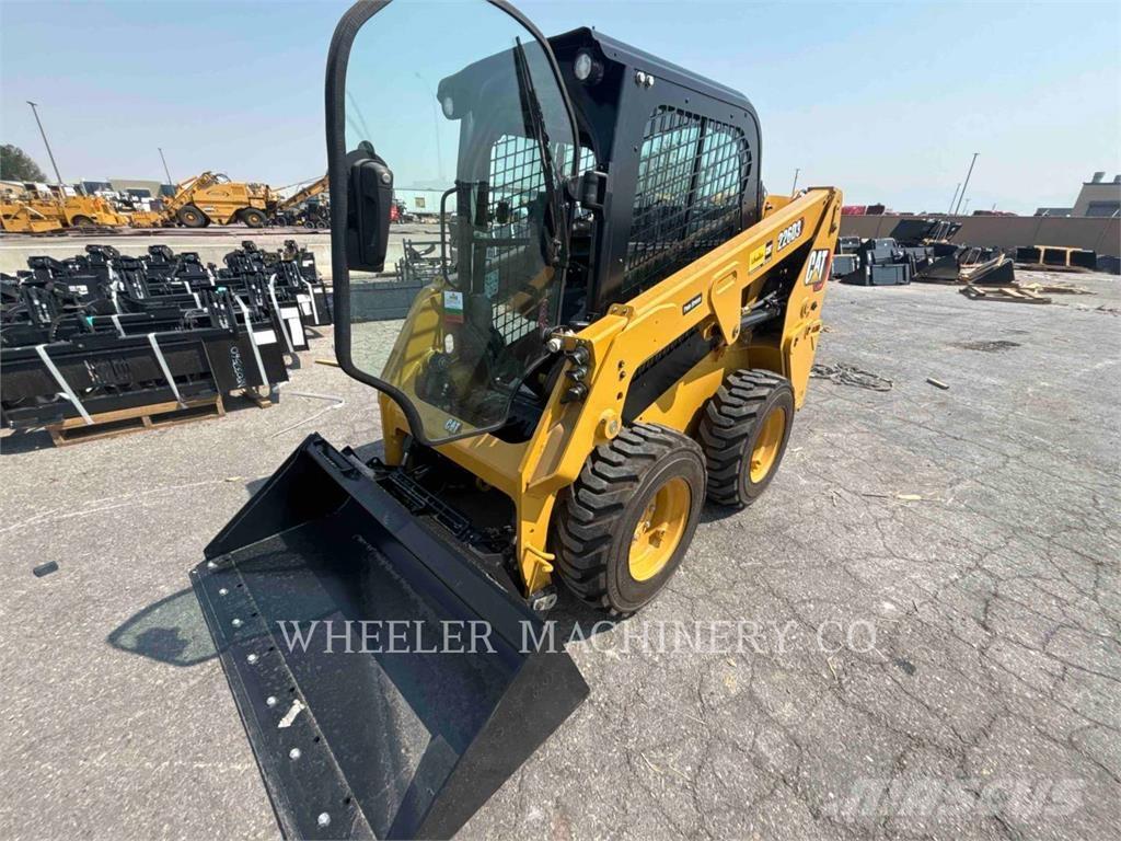 CAT 226D3 C3H2 Skid steer mini utovarivači