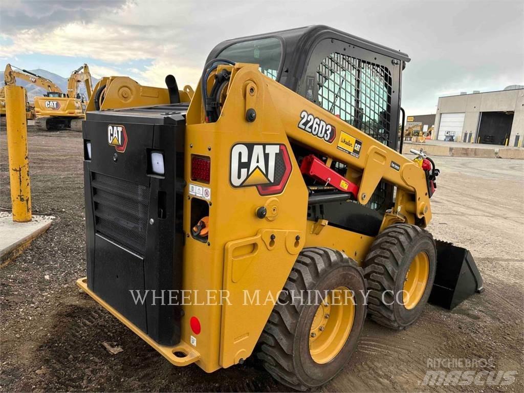 CAT 226D3 C3H2 Skid steer mini utovarivači