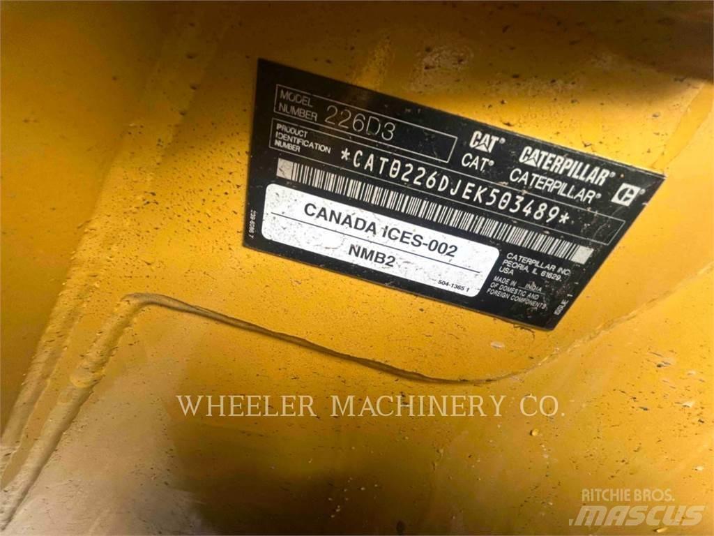CAT 226D3 C3H2 Skid steer mini utovarivači