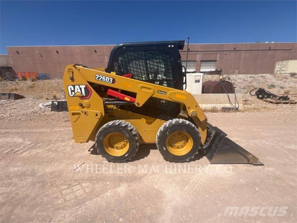 CAT 226D3 C3H2 Skid steer mini utovarivači