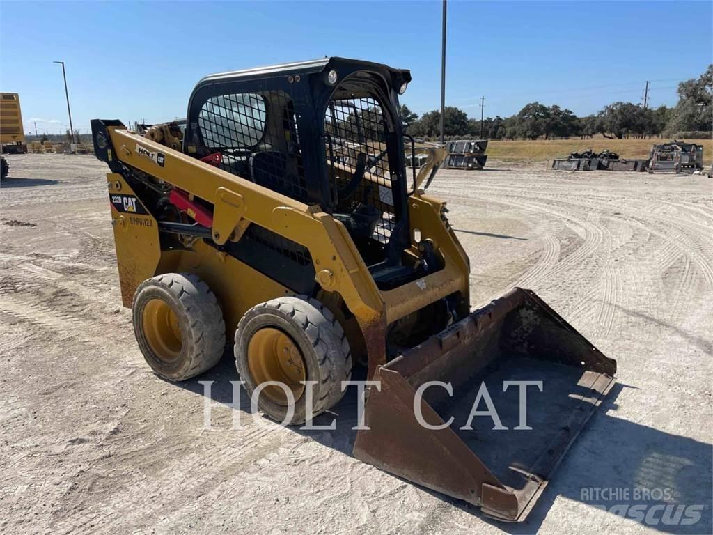 CAT 232D Skid steer mini utovarivači