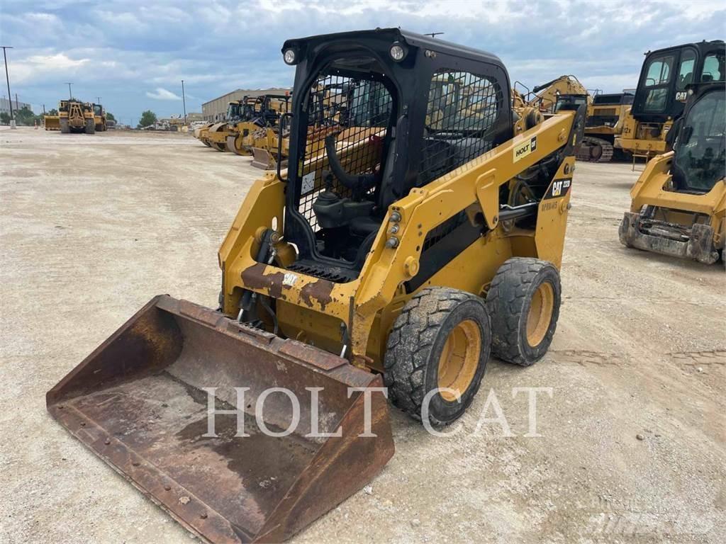 CAT 232D Skid steer mini utovarivači