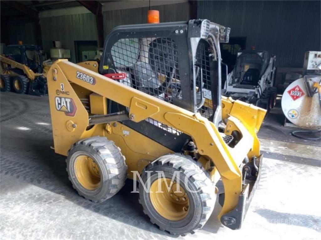 CAT 236D Skid steer mini utovarivači