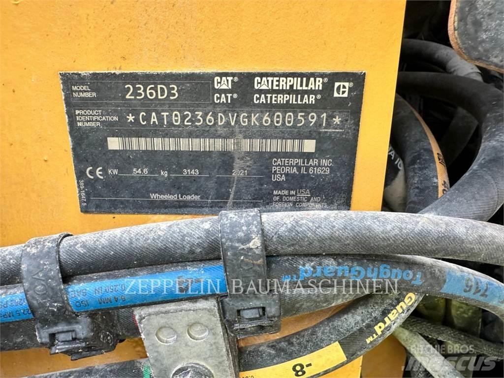 CAT 236D Skid steer mini utovarivači