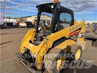 CAT 236D HF Skid steer mini utovarivači
