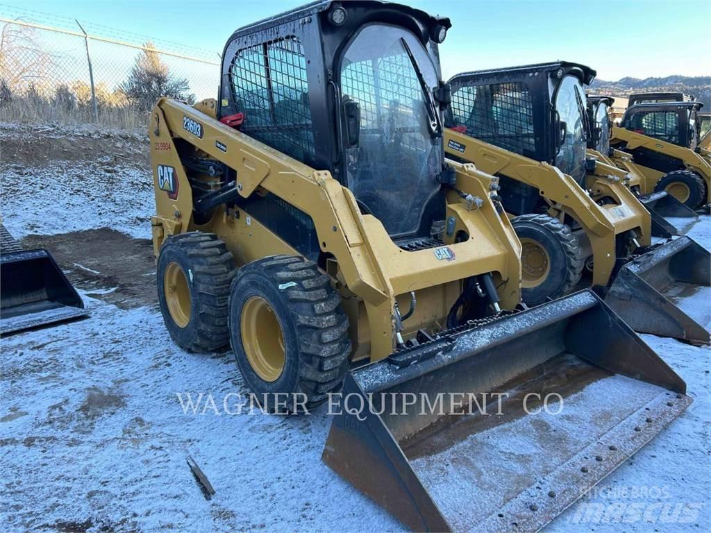 CAT 236D3 Skid steer mini utovarivači
