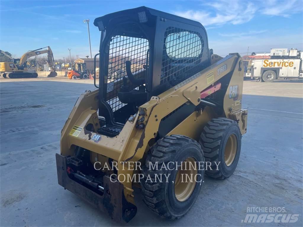 CAT 236D3 Skid steer mini utovarivači