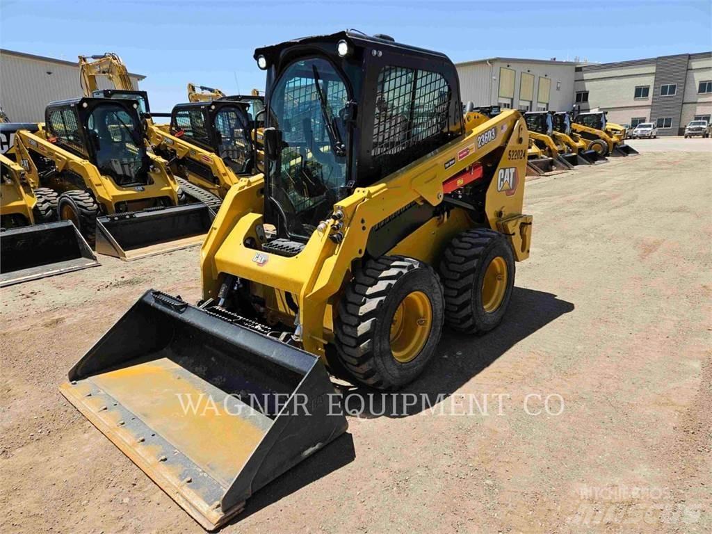 CAT 236D3 Skid steer mini utovarivači