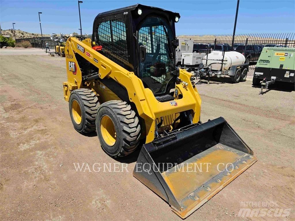 CAT 236D3 Skid steer mini utovarivači