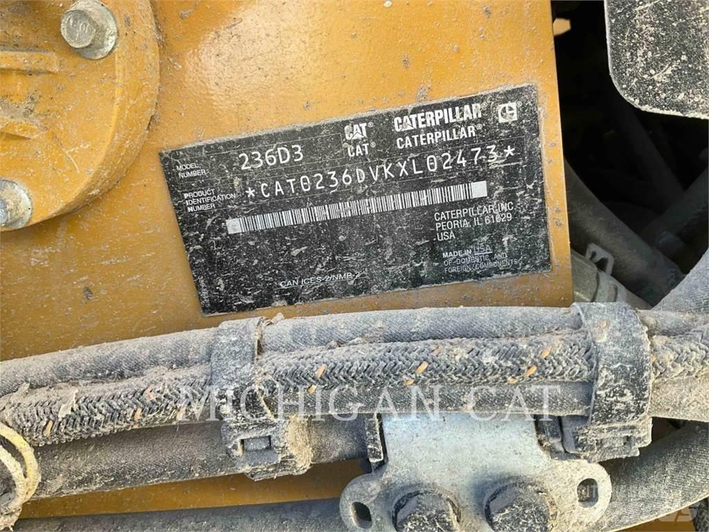CAT 236D3 A2Q Skid steer mini utovarivači