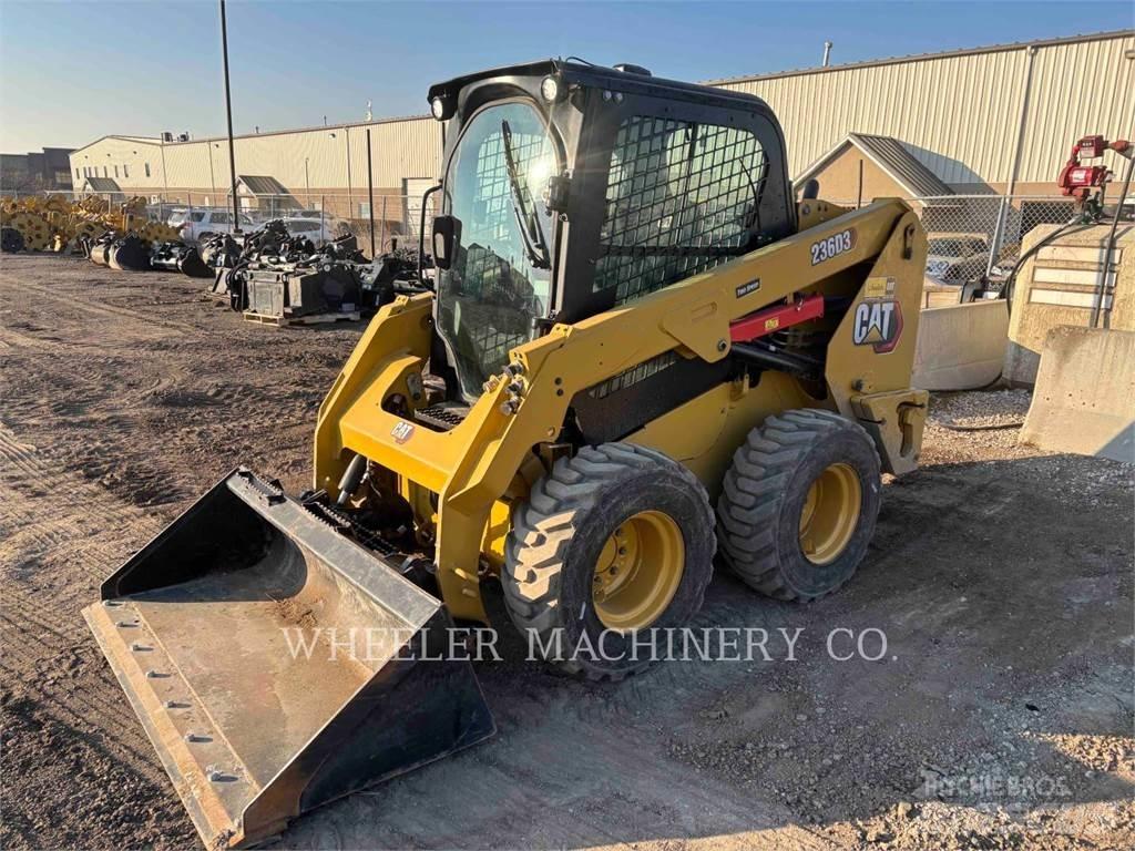 CAT 236D3 C3H2 Skid steer mini utovarivači
