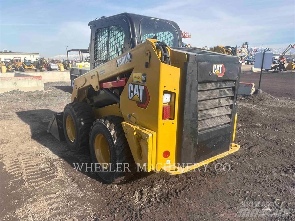 CAT 236D3 C3H2 Skid steer mini utovarivači