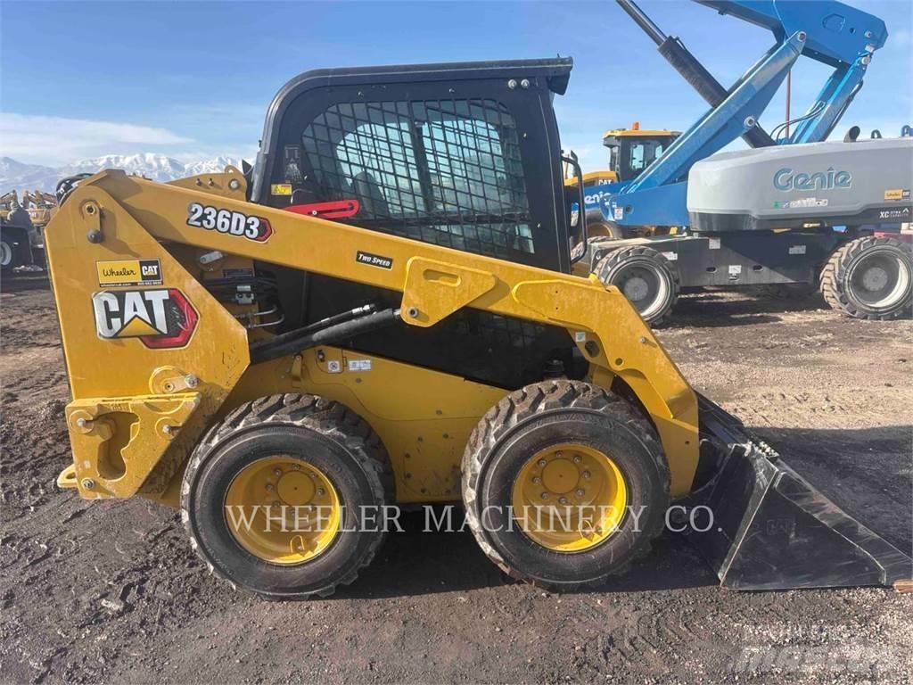 CAT 236D3 C3H2 Skid steer mini utovarivači