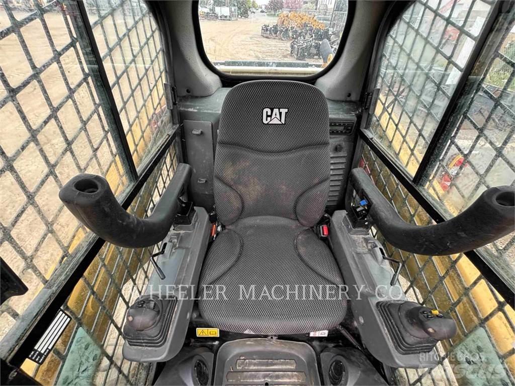 CAT 236D3 C3H2 Skid steer mini utovarivači