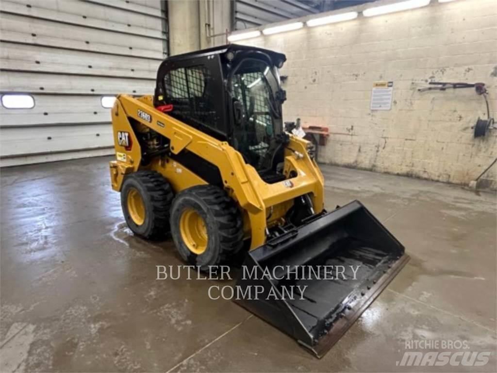 CAT 236D3 C3H2 Skid steer mini utovarivači