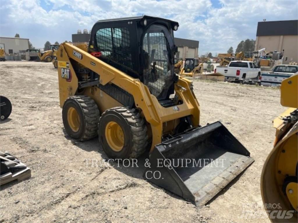 CAT 236D3 H2CB Skid steer mini utovarivači