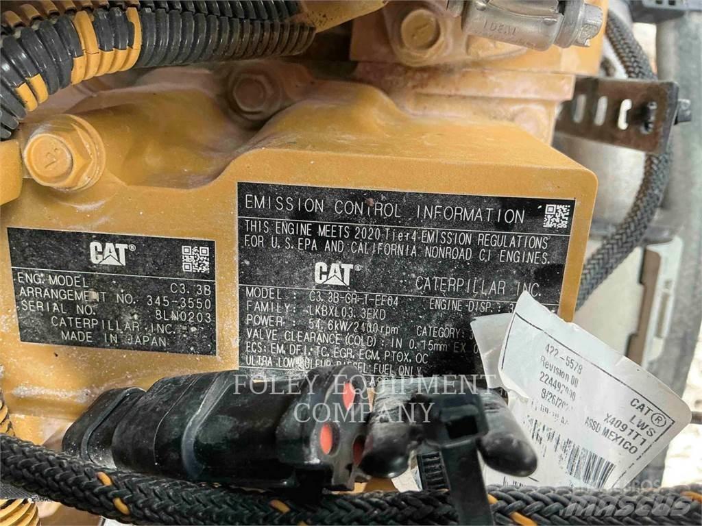 CAT 236D3STD2C Skid steer mini utovarivači
