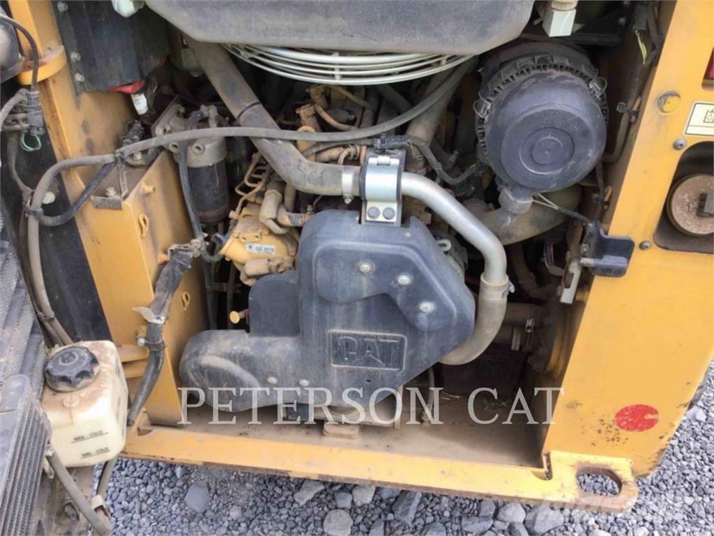 CAT 239D Utovarivaču guseničara