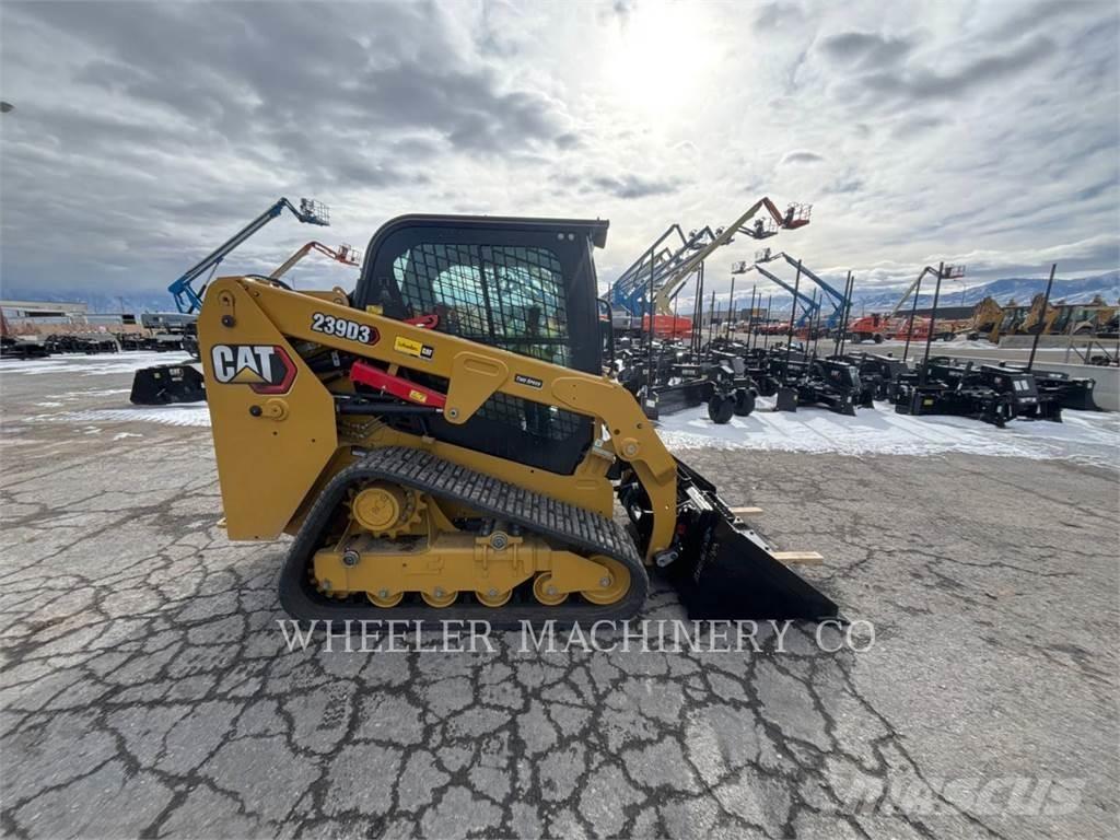 CAT 239D3 C3H2 Utovarivaču guseničara