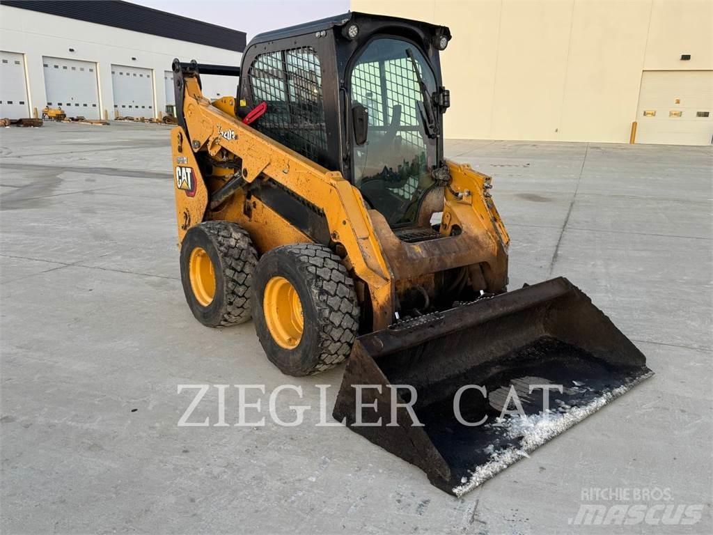 CAT 242D3 Skid steer mini utovarivači