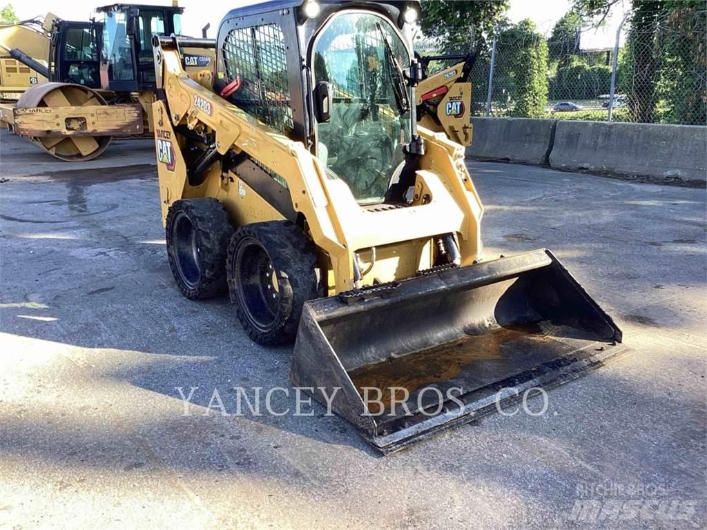 CAT 242D3 AC Skid steer mini utovarivači