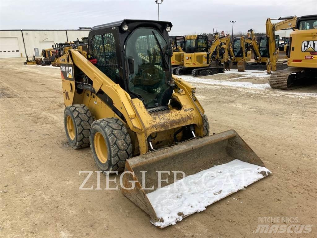 CAT 246D Skid steer mini utovarivači