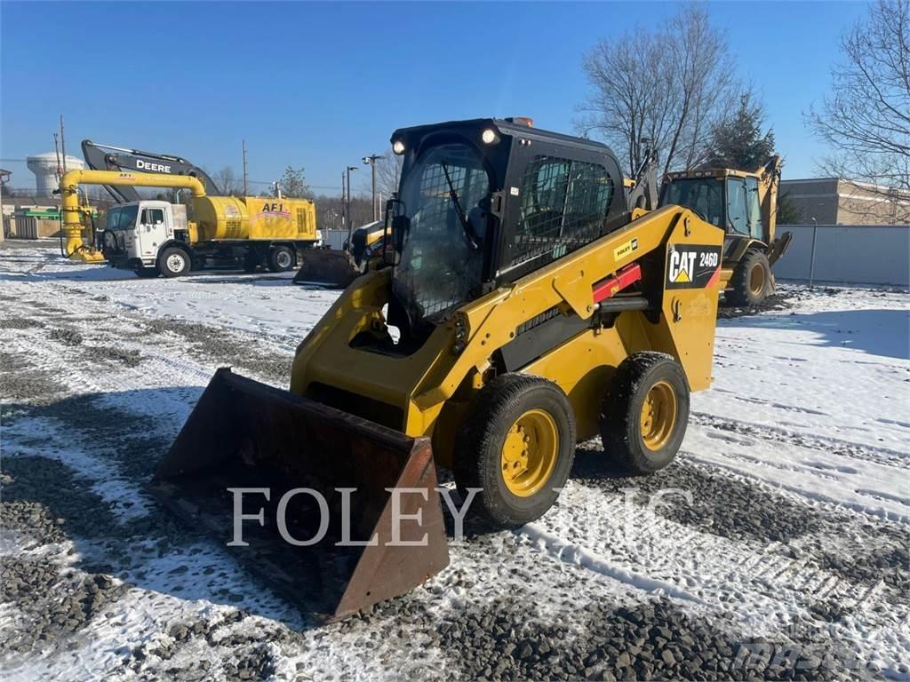CAT 246D Skid steer mini utovarivači