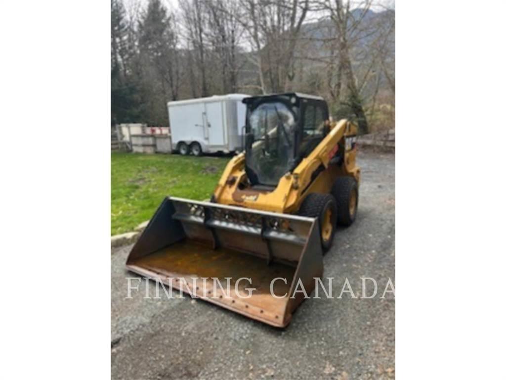 CAT 246D Skid steer mini utovarivači
