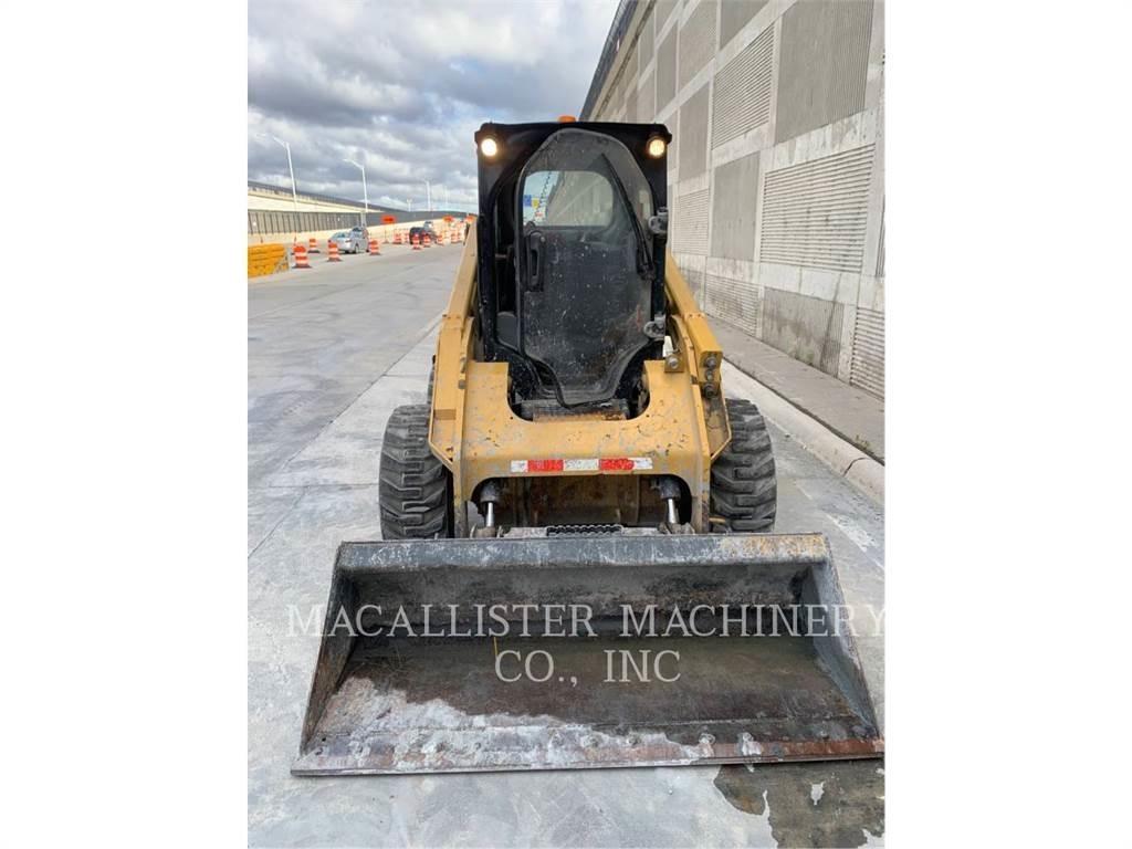 CAT 246D Skid steer mini utovarivači
