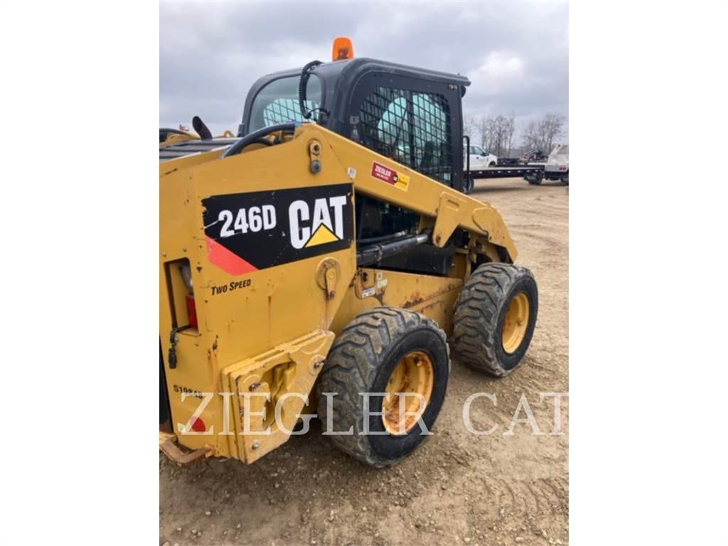 CAT 246D Skid steer mini utovarivači