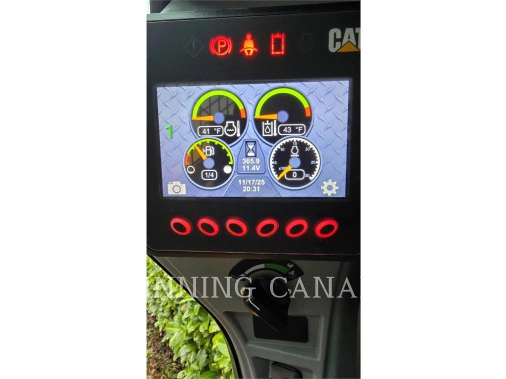 CAT 246D Crawler loaders