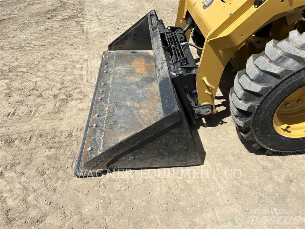 CAT 246D3 Skid steer mini utovarivači