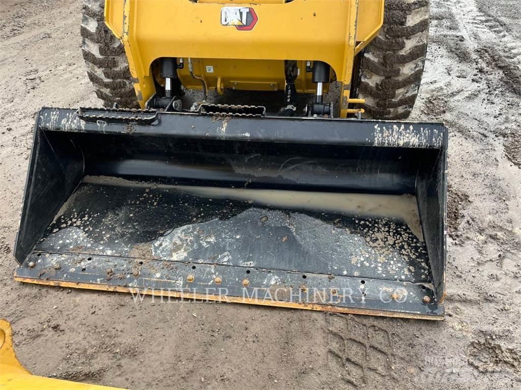 CAT 246D3 C3H2 Skid steer mini utovarivači