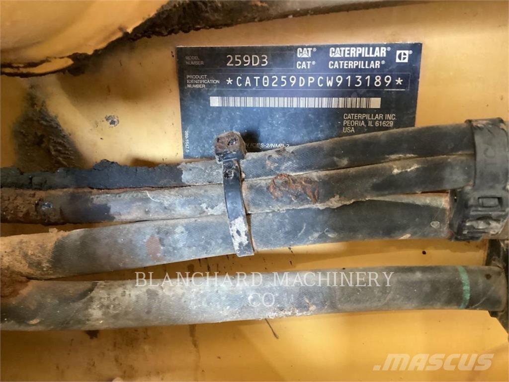 CAT 259D3 Utovarivaču guseničara