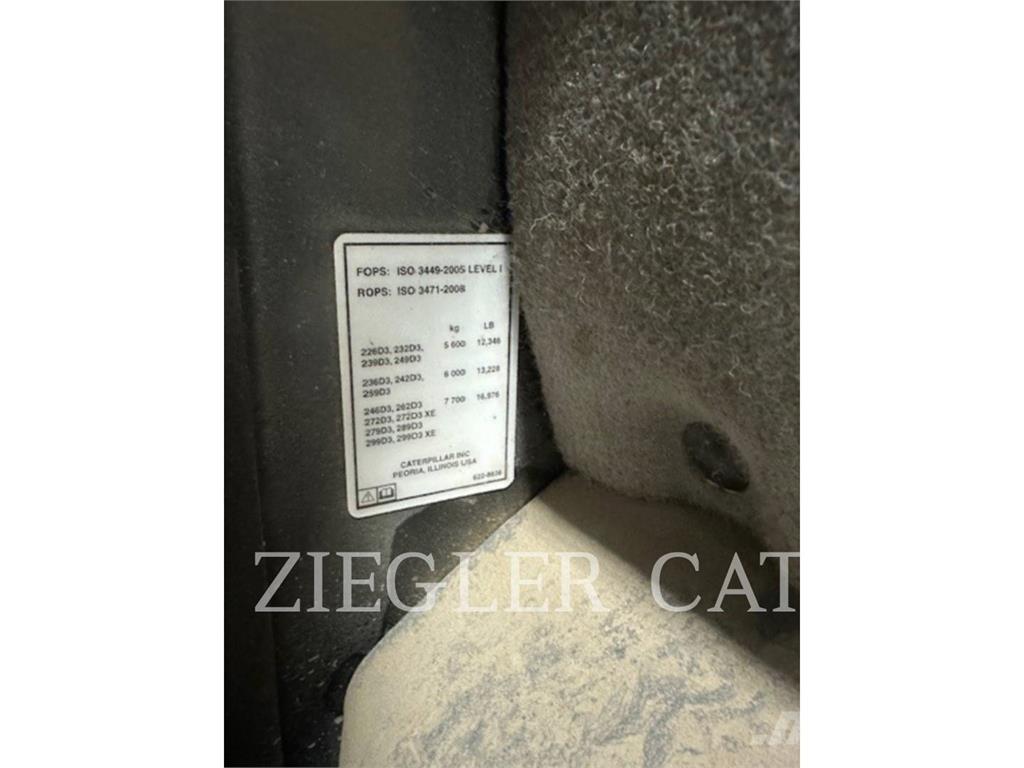 CAT 259D3 Utovarivaču guseničara