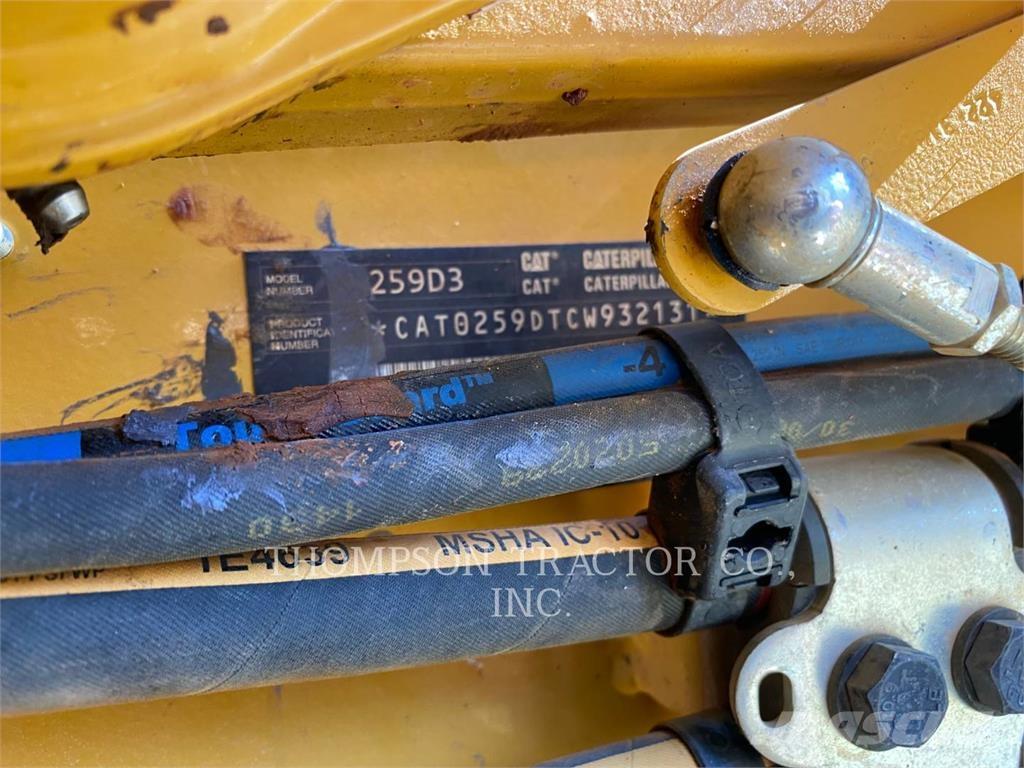 CAT 259D3 Utovarivaču guseničara