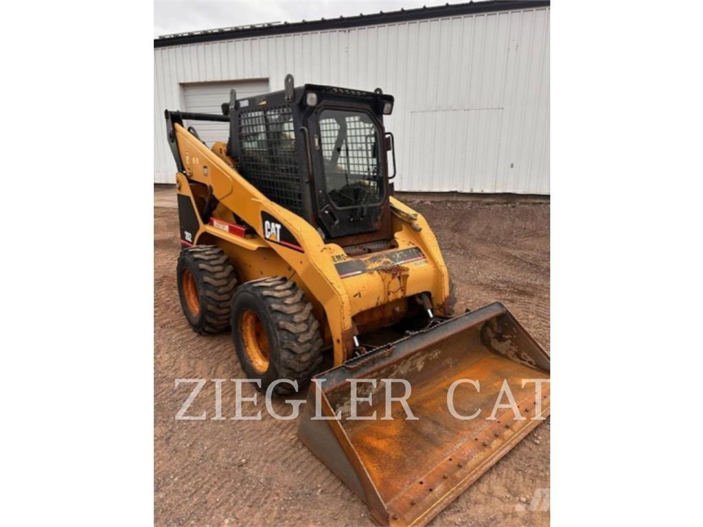 CAT 262 Skid steer mini utovarivači