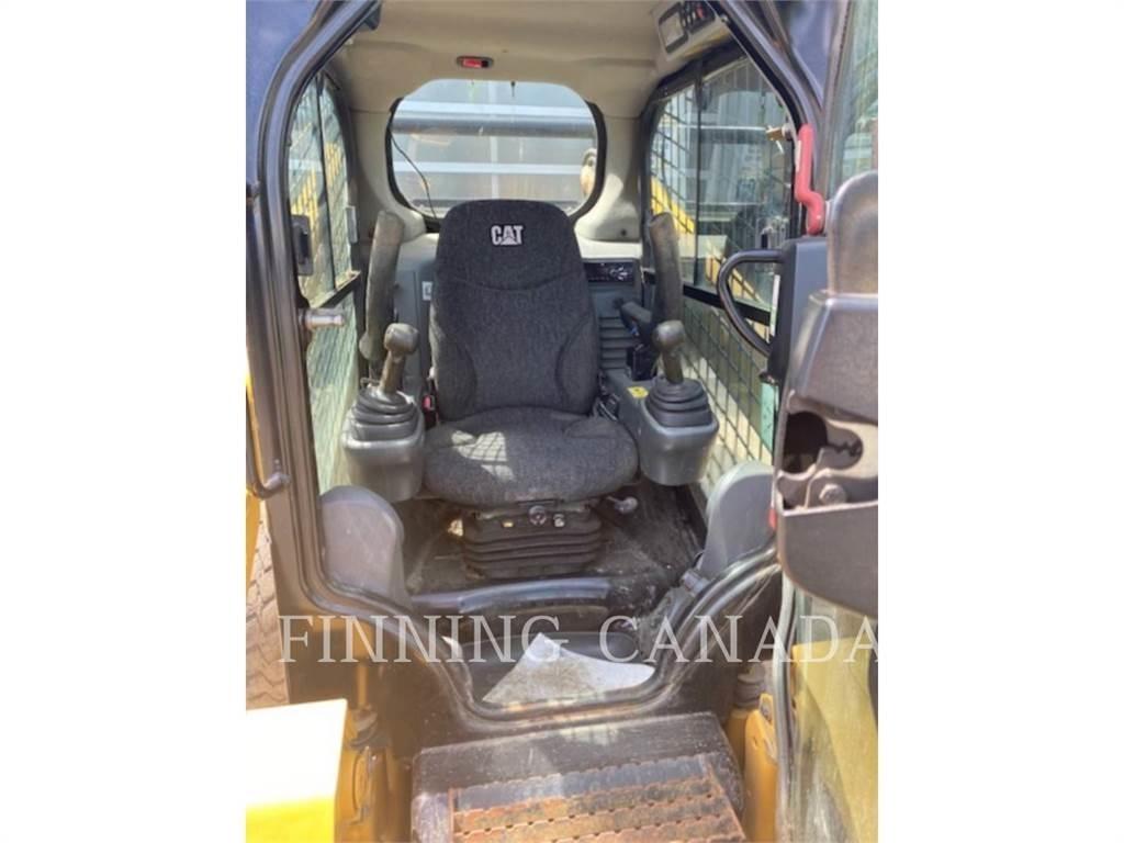 CAT 262D Skid steer mini utovarivači