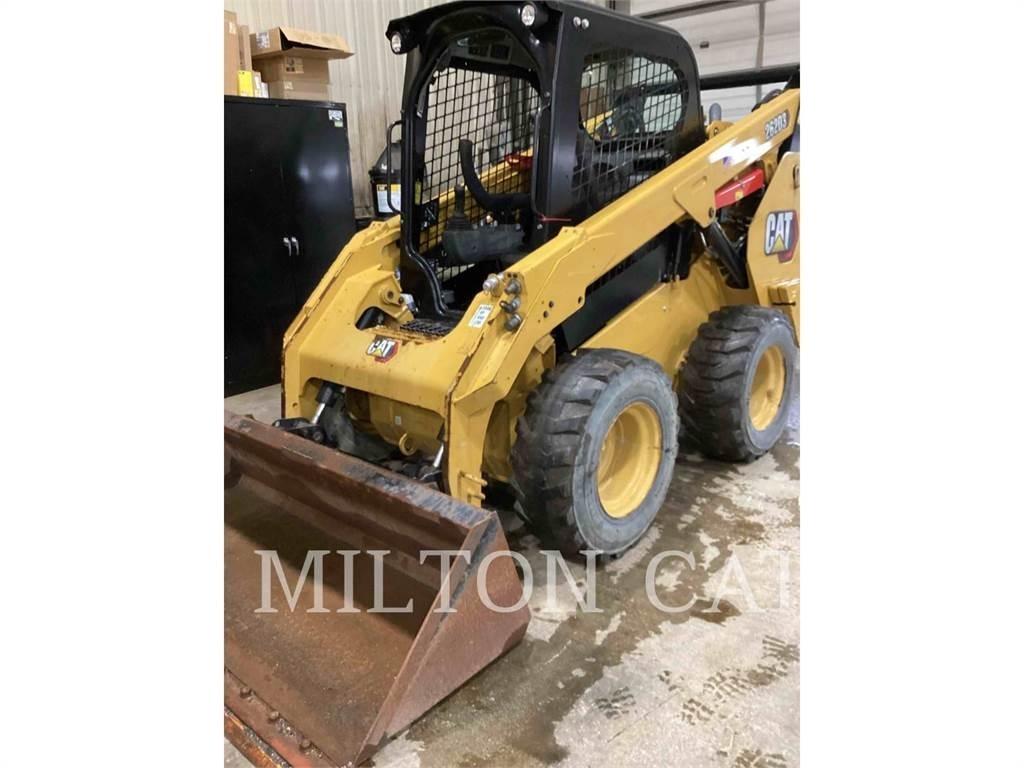 CAT 262D 3 Skid steer mini utovarivači