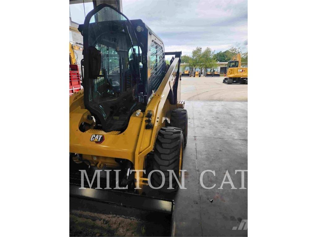 CAT 262D 3 Skid steer mini utovarivači