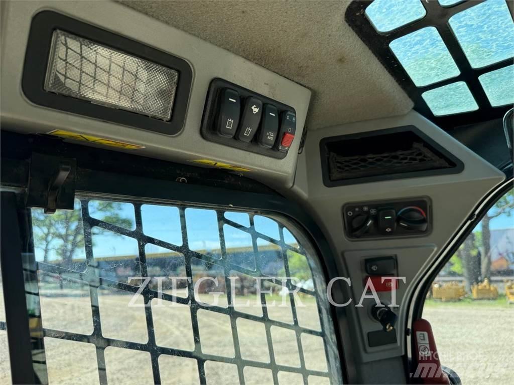 CAT 262D3 Skid steer mini utovarivači