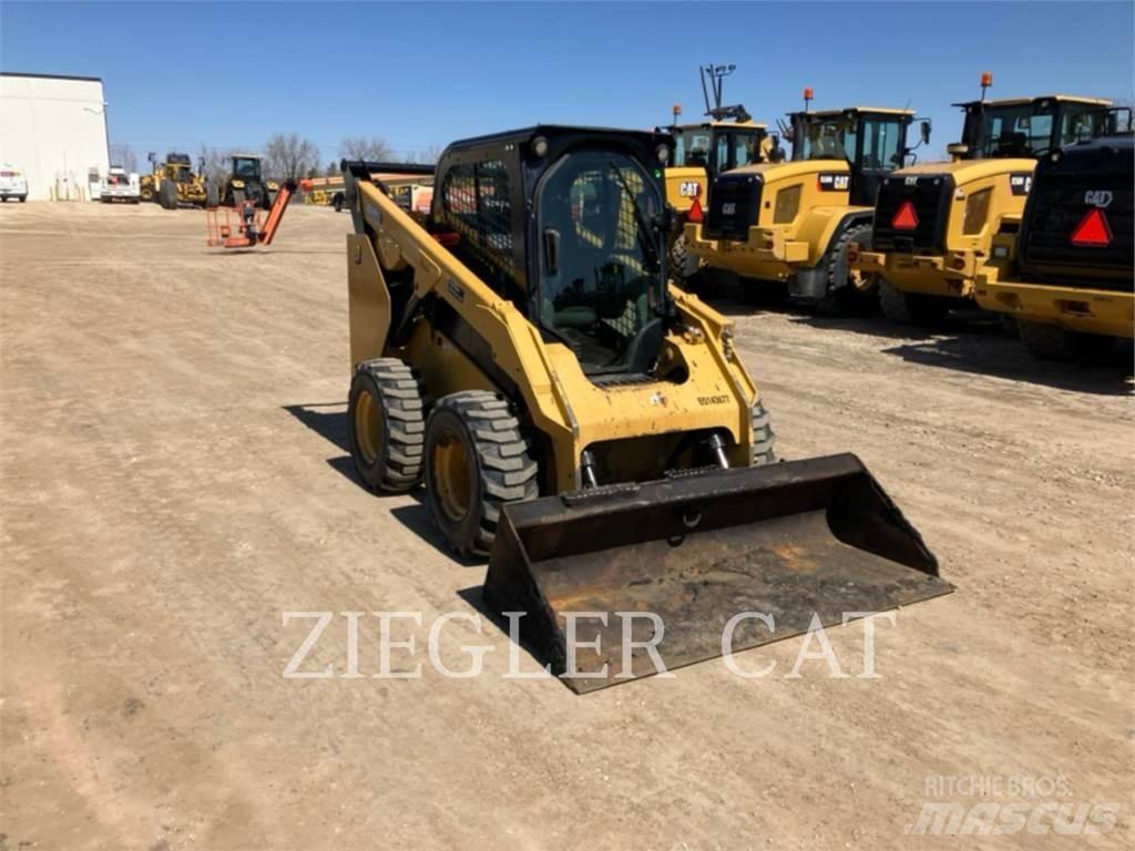 CAT 262D3 Skid steer mini utovarivači