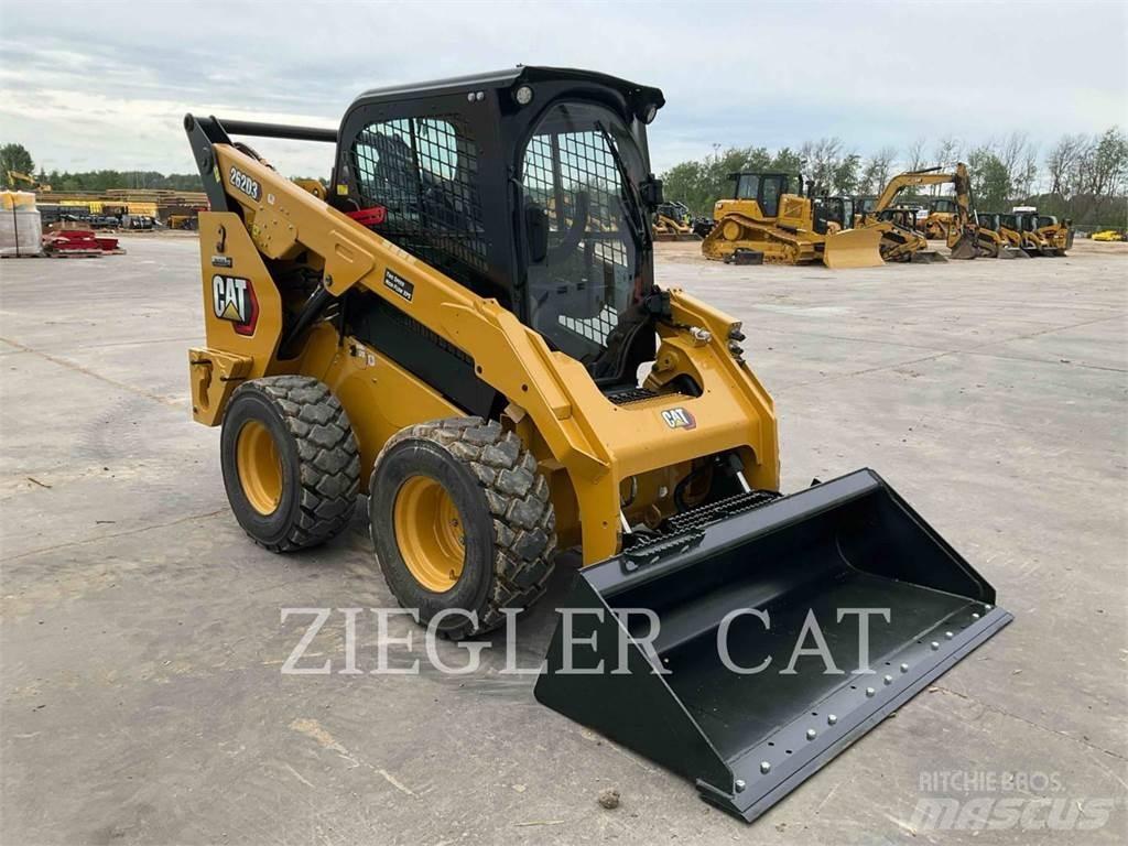 CAT 262D3 Skid steer mini utovarivači