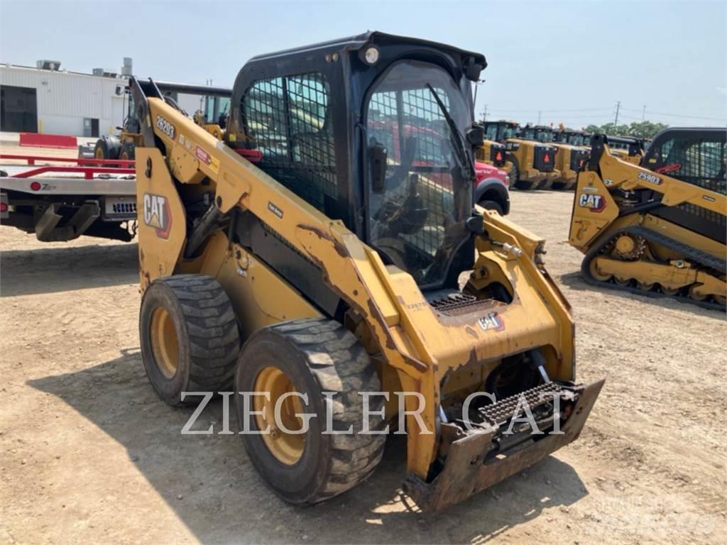 CAT 262D3 Skid steer mini utovarivači