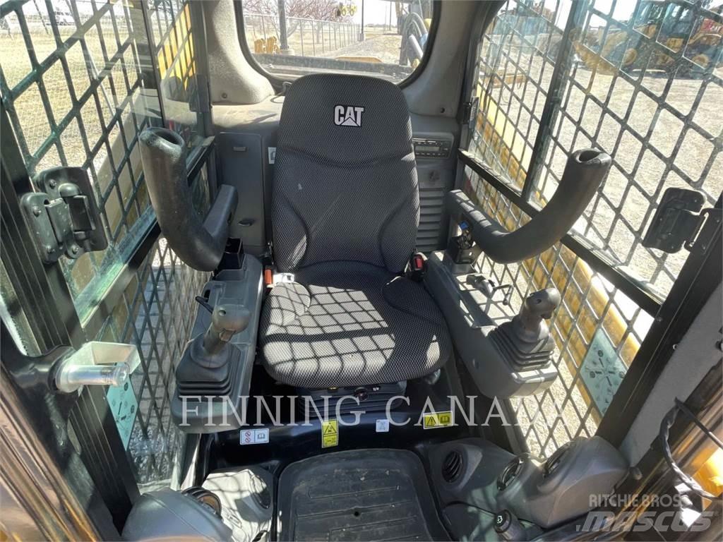 CAT 262D3 Skid steer mini utovarivači