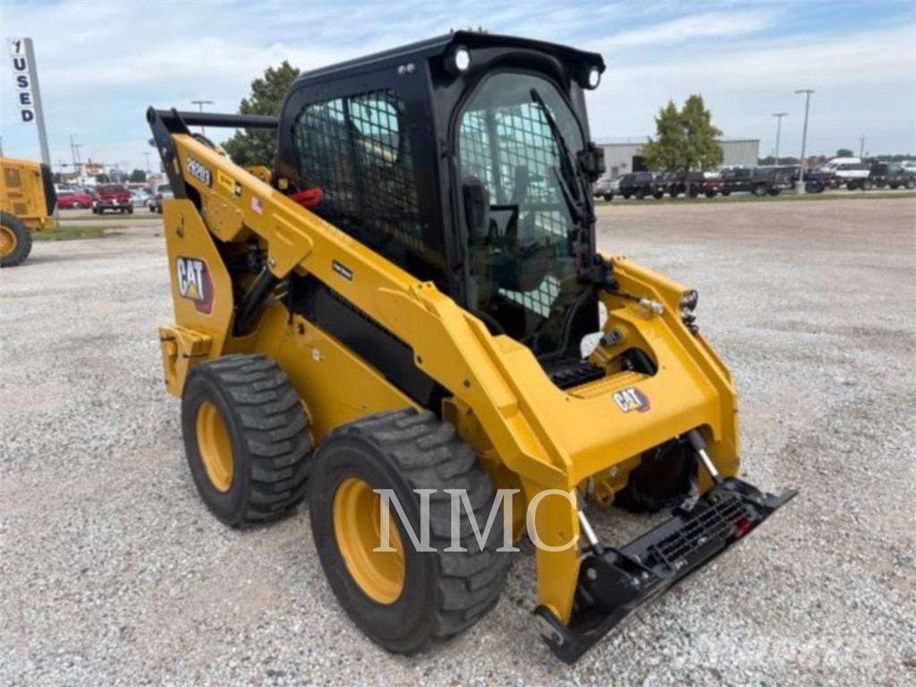 CAT 262D3 Skid steer mini utovarivači