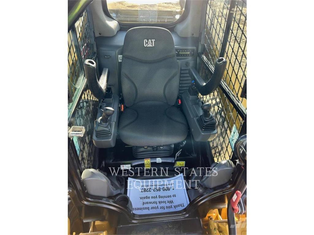 CAT 262D3 Skid steer mini utovarivači