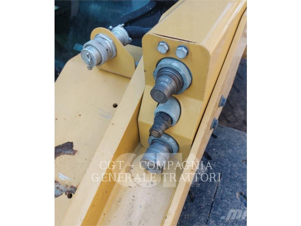 CAT 262D3 Skid steer mini utovarivači